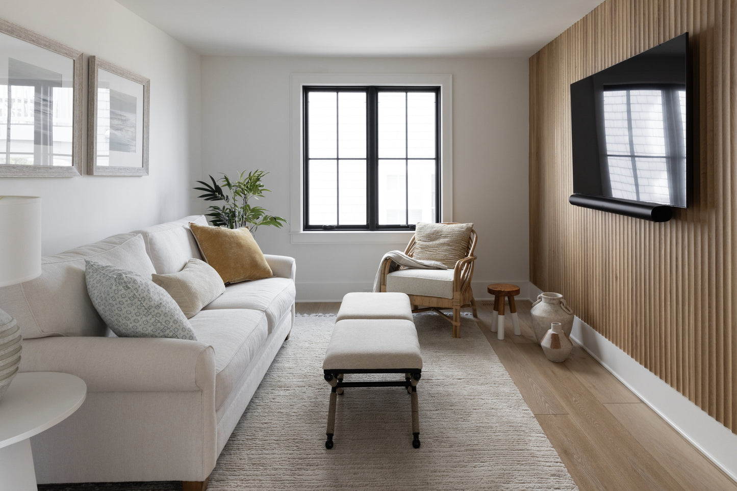 MARVIN Elevate Windows Double/Twin Venting Casement CN17 2W Ultrex Fiberglass Exterior Bare Pine Interior New Construction Low-E2 Argon CN 1731 2W CN 1735 2W CN 1739 2W CN 1743 2W CN 1747 2W CN 1755 2W CN 1759 2W CN 1763 2W CN 1771 2W