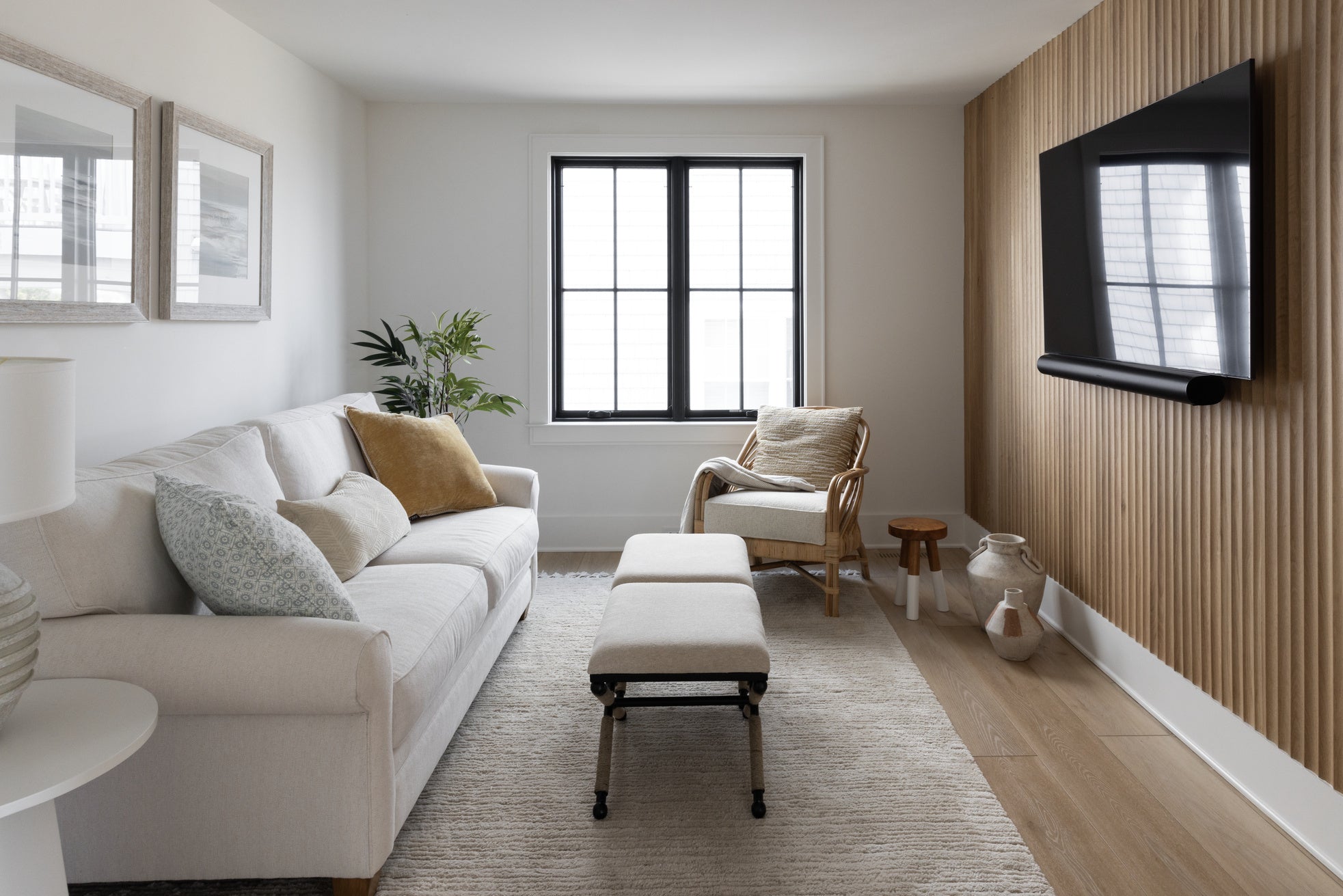 MARVIN Elevate Windows Double/Twin Venting Casement CN17 2W Ultrex Fiberglass Exterior Bare Pine Interior New Construction Low-E2 Argon CN 1731 2W CN 1735 2W CN 1739 2W CN 1743 2W CN 1747 2W CN 1755 2W CN 1759 2W CN 1763 2W CN 1771 2W